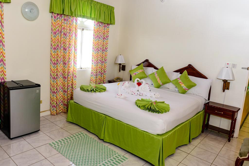 Villa Sonate Runaway Bay Luaran gambar