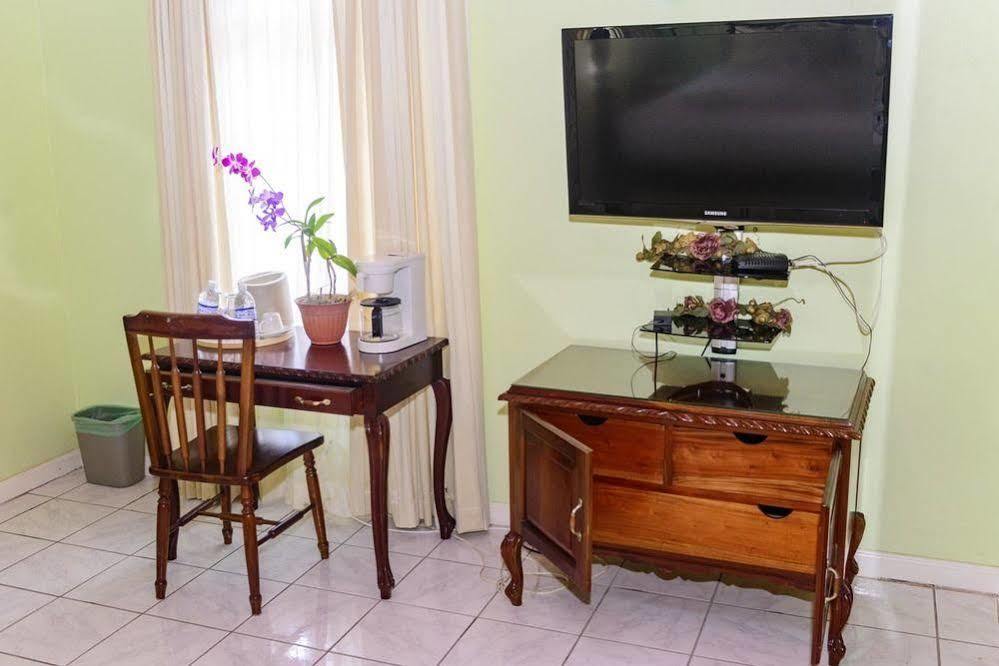 Villa Sonate Runaway Bay Luaran gambar